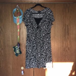 Short sleeve dress